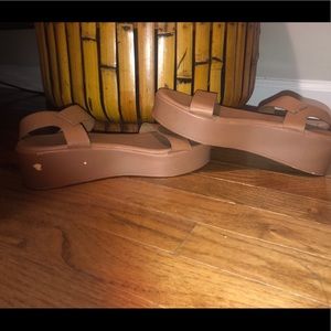 Brown platform sandals size 9